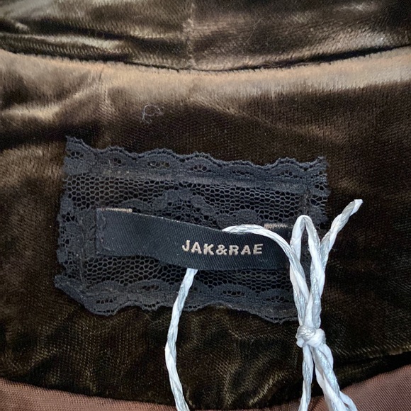 Cropped brown velvet bolero size 4 - Picture 2 of 3